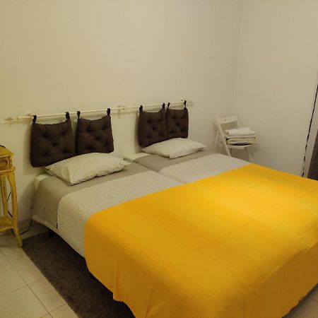 Vasco Santana Guesthouse Odivelas  Ngoại thất bức ảnh