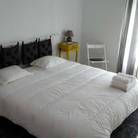 Vasco Santana Guesthouse Odivelas  Ngoại thất bức ảnh
