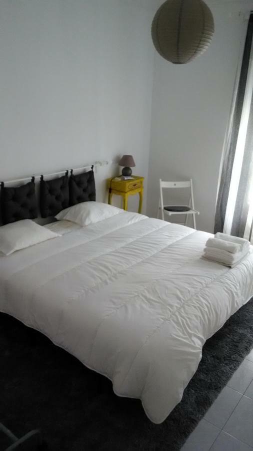 Vasco Santana Guesthouse Odivelas  Ngoại thất bức ảnh