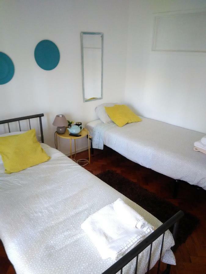 Vasco Santana Guesthouse Odivelas  Ngoại thất bức ảnh